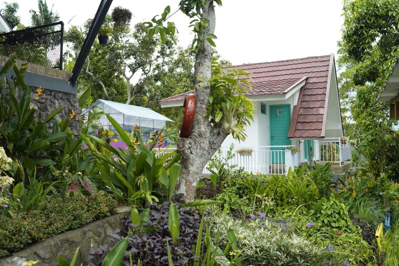 Ling & Louie'S Mountain Villa Mayong Buitenkant foto